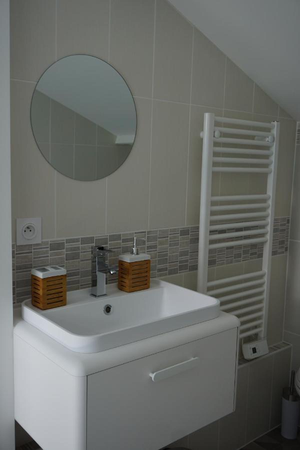 Appart Cosy 4 Personnes Avec Terrasse La Roche-sur-Yon Exterior photo